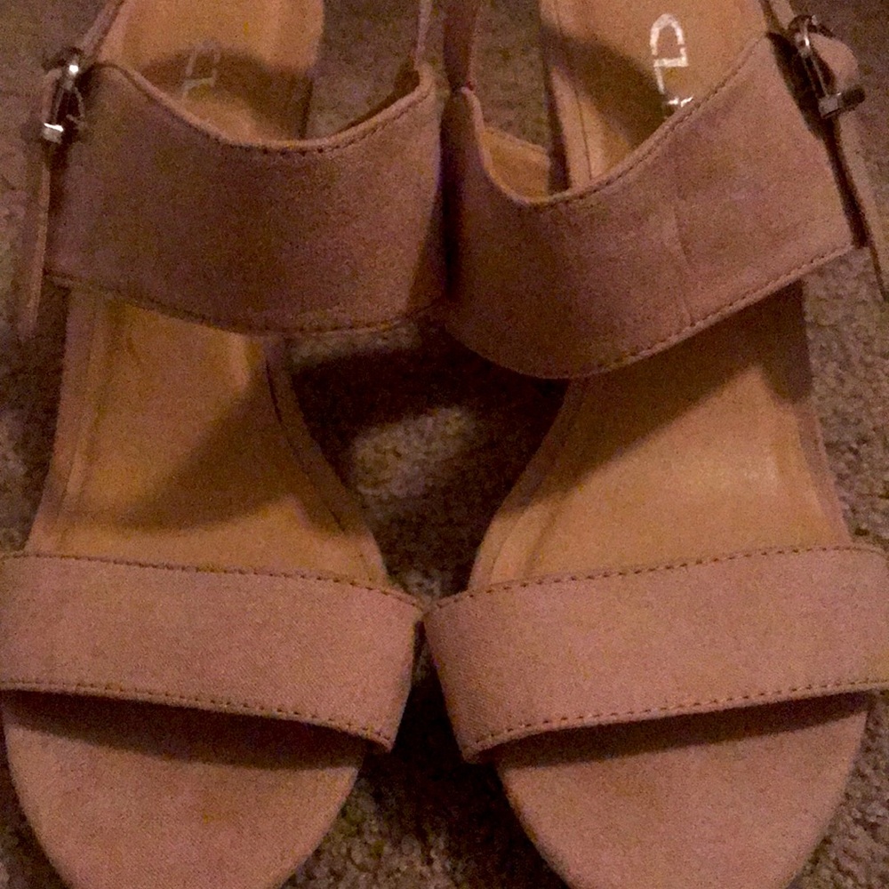 CL by LAUNDRY dress shoes